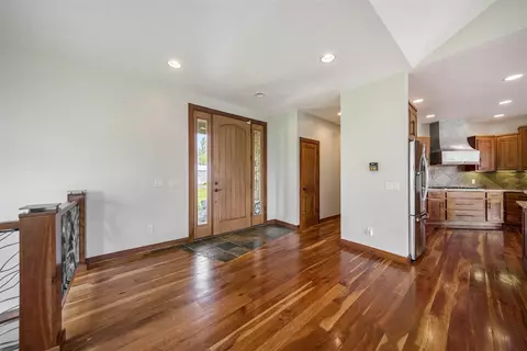 Entry Way - 6809 Farm, Jackson, MI 49201 photo 1 of 4