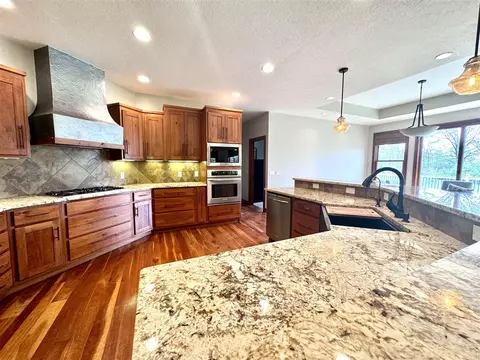 Kitchen - 6809 Farm, Jackson, MI 49201 photo 5 of 7