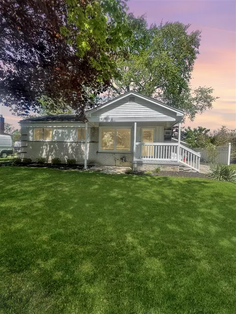 31330 Hathaway, Livonia, MI 48150