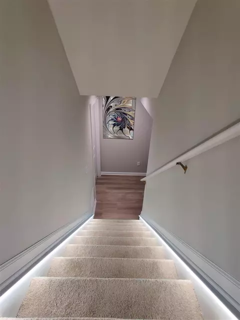 Entry Way - 1138 Fairways #60, Troy, MI 48085 photo 5 of 6