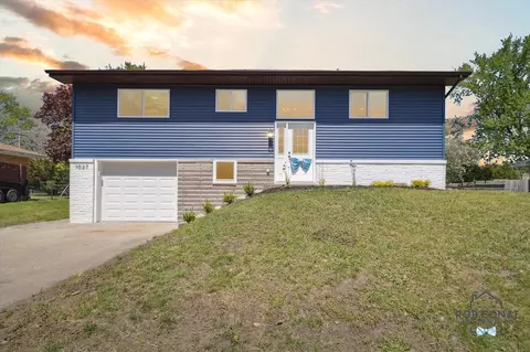 1027 Arlington, Grand Haven, MI 49417