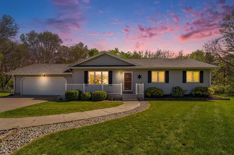 48555 Valley, Paw Paw, MI 49079