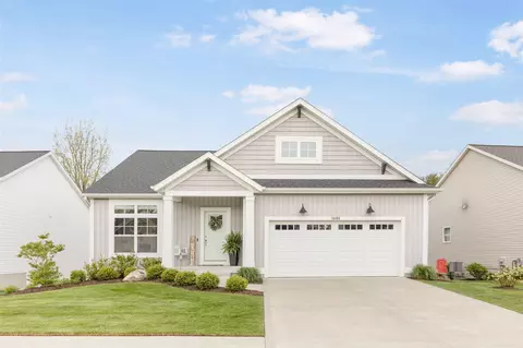 16493 Wickshire, Spring Lake, MI 49456