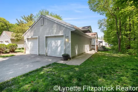 230 Hunters, Rockford, MI 49341