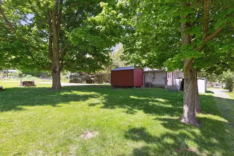 707 S Oak, Buchanan, MI 49107 photo 35
