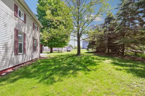 707 S Oak, Buchanan, MI 49107 photo 36