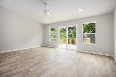 Living - 615 Oklahoma, Three Rivers, MI 49093 photo 1 of 2