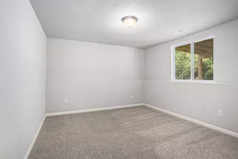 Bedroom - 615 Oklahoma, Three Rivers, MI 49093 photo 3 of 4
