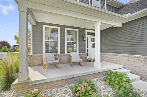 859 Meadows, Jackson, MI 49203 photo 3