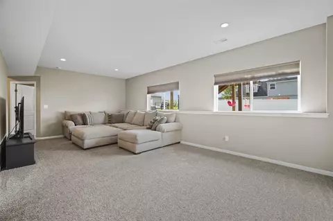 859 Meadows, Jackson, MI 49203 photo 38
