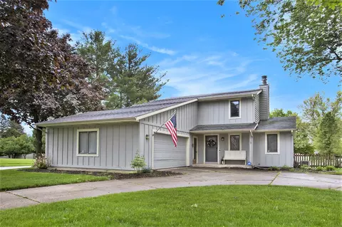 4690 Hall, Grand Rapids, MI 49546