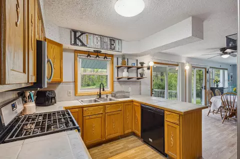 4110 E 8th, White Cloud, MI 49349 photo 15