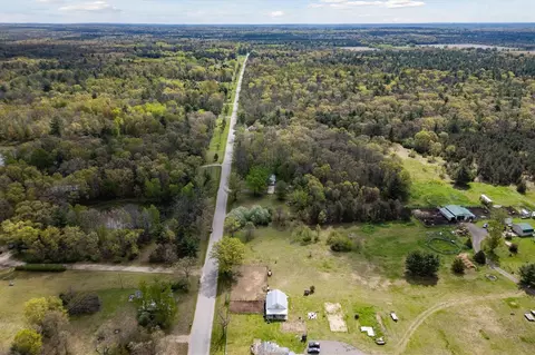4110 E 8th, White Cloud, MI 49349 photo 38