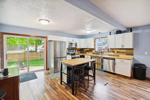 2630 Lansing, Crystal, MI 48818 photo 11