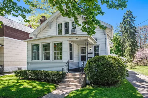 1751 Mcgraft, Muskegon, MI 49441