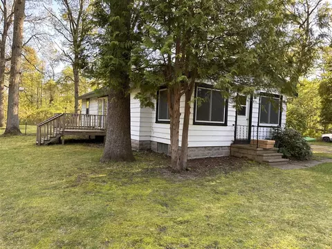 1300 Aspacia, Muskegon, MI 49445