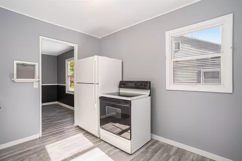 914 Dwight, Kalamazoo, MI 49048 photo 8