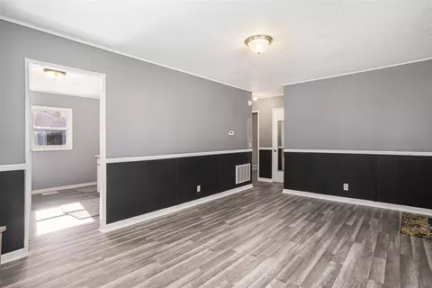 914 Dwight, Kalamazoo, MI 49048 photo 6