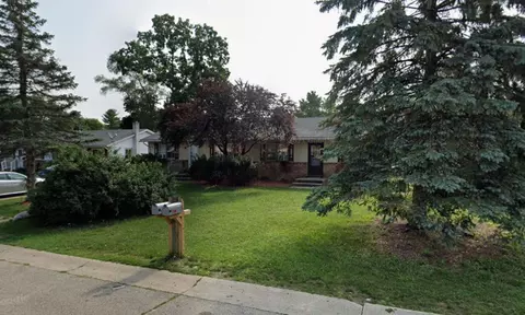 3562 Wedgewood, Wyoming, MI 49519