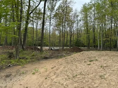 7436 Toliver, Mears, MI 49436 photo 2