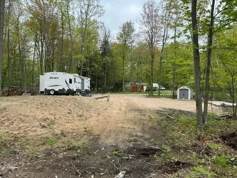 7436 Toliver, Mears, MI 49436 photo 5