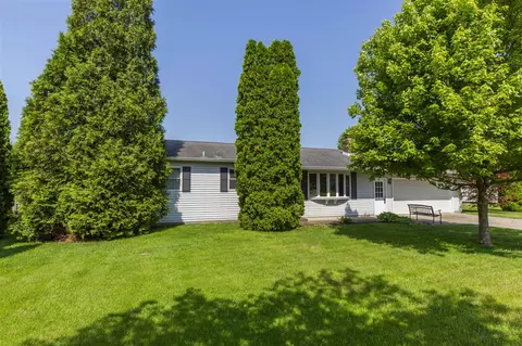 1102 Marshlyn, Niles, MI 49120