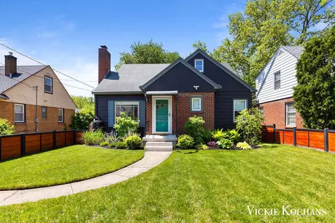 2645 Madison, Grand Rapids, MI 49507