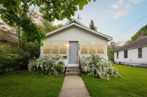 1758 Smith, Muskegon, MI 49442