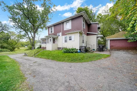 Exterior - 930 Orchard, Jackson, MI 49203 photo 4 of 12