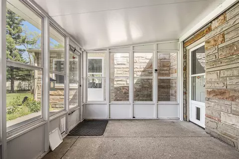 Exterior - 5800 Lansing, Jackson, MI 49201 photo 1 of 11