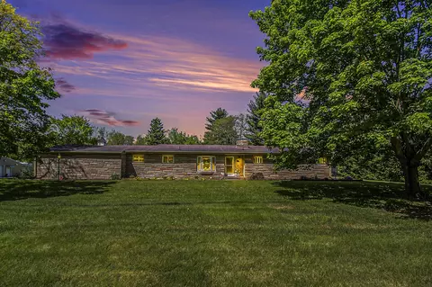Other - 5800 Lansing, Jackson, MI 49201 photo 6 of 13