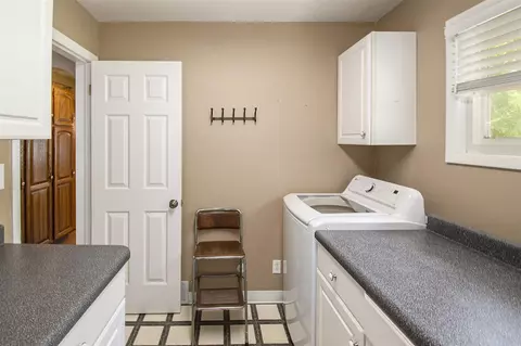 Other - 5800 Lansing, Jackson, MI 49201 photo 11 of 13