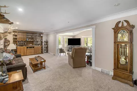Other - 5800 Lansing, Jackson, MI 49201 photo 2 of 13