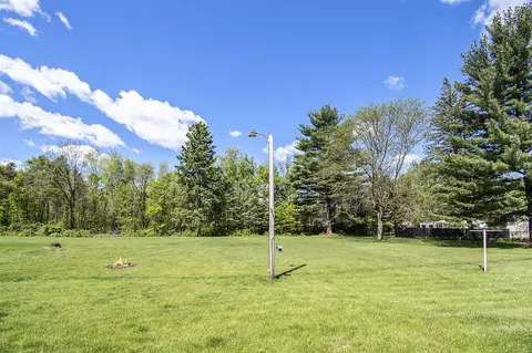 Exterior - 5800 Lansing, Jackson, MI 49201 photo 7 of 11