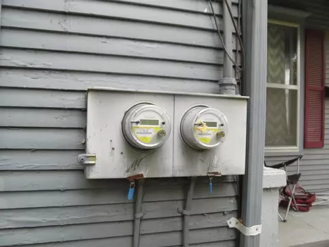 Exterior - 943 S Gorham, Jackson, MI 49203 photo 5 of 13