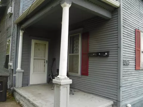 Exterior - 943 S Gorham, Jackson, MI 49203 photo 3 of 13