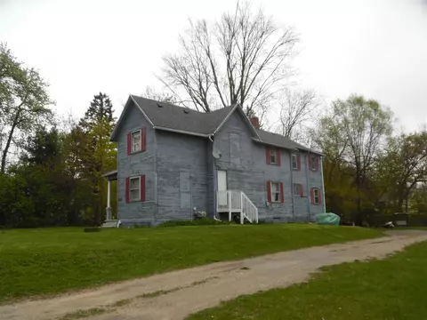 Exterior - 943 S Gorham, Jackson, MI 49203 photo 10 of 13