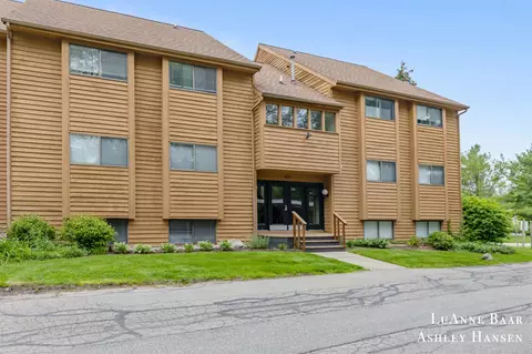 6731 Boca Vis, Rockford, MI 49341