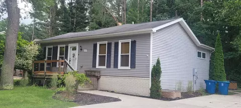 601 E Sands, Pentwater, MI 49449