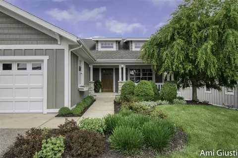 1952 Talamore, Grand Rapids, MI 49546