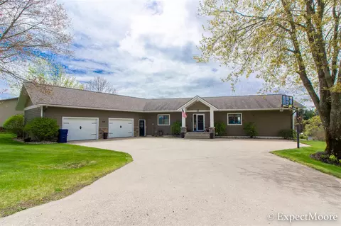 825 Arbutus, Cadillac, MI 49601
