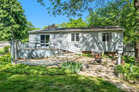 989 Maple, Ada, MI 49301 photo 22