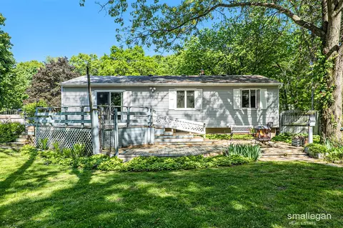 989 Maple, Ada, MI 49301 photo 21