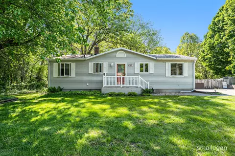 989 Maple, Ada, MI 49301