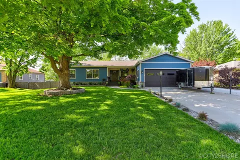1954 Andrew, Kentwood, MI 49508