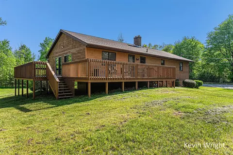 5404 E Fruitport, Fruitport, MI 49415