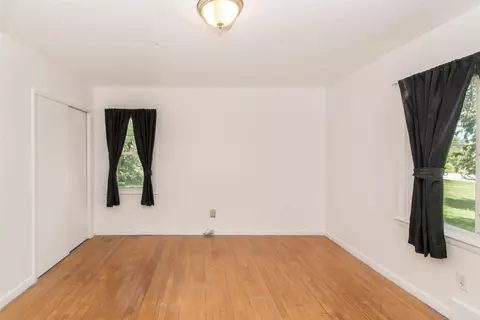 Bedroom - 7265 Dexter Ann Arbor, Dexter, MI 48130 photo 1 of 6