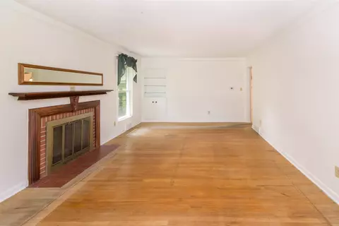 Living - 7265 Dexter Ann Arbor, Dexter, MI 48130 photo 5 of 5