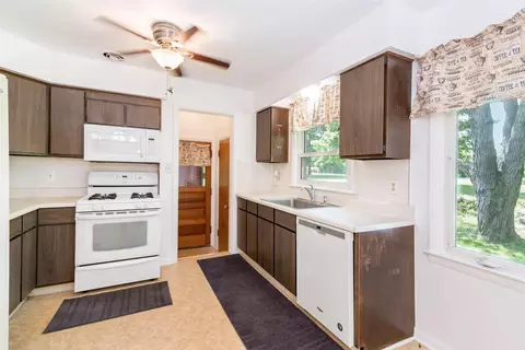 Kitchen - 7265 Dexter Ann Arbor, Dexter, MI 48130 photo 1 of 3