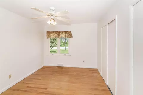 Bedroom - 7265 Dexter Ann Arbor, Dexter, MI 48130 photo 5 of 6